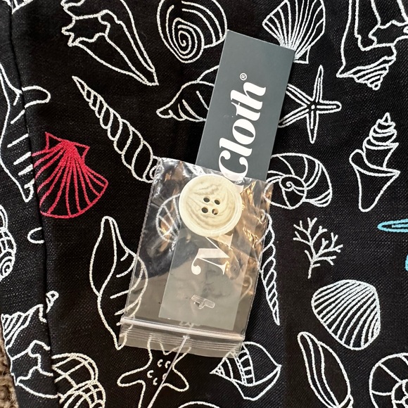 NWT ModCloth Always Turning Heads Pleated Sea Shell Skirt - Picture 3 of 5